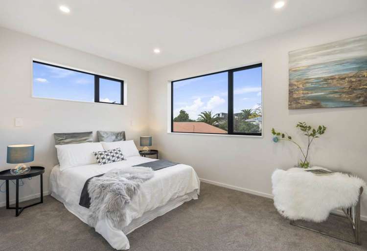 8/16 Binsted Road New Lynn_9