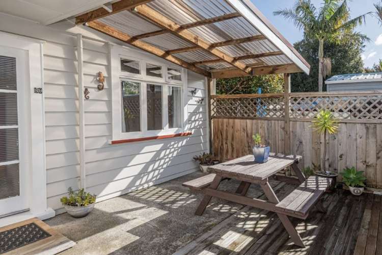 89 Great North Road Te Kamo_24