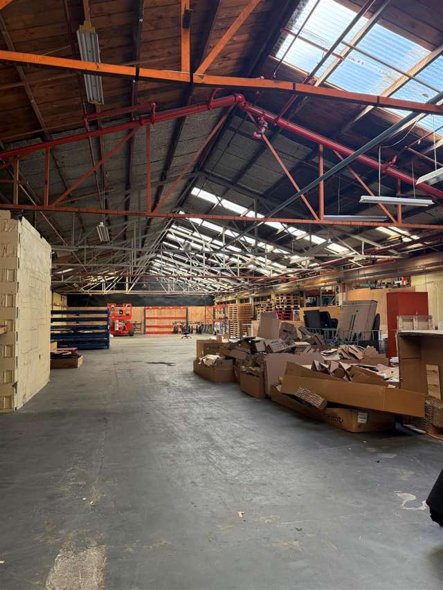 Warehousing and Office space in Porirua