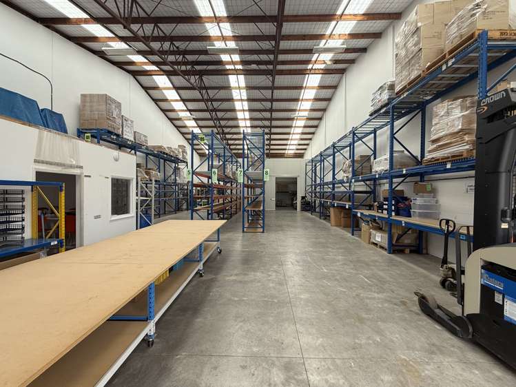 3/6 Kellow Place Wiri_2