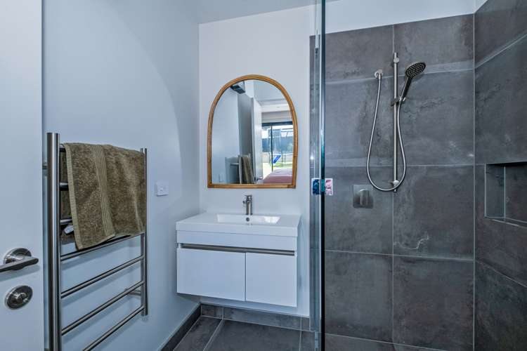 31a Barnes Street Glenwood_16