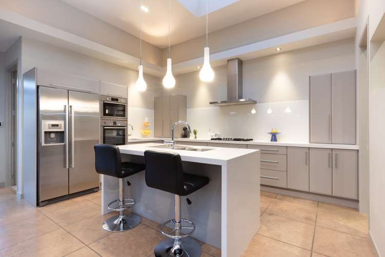 30 Contour Avenue Pyes Pa_9