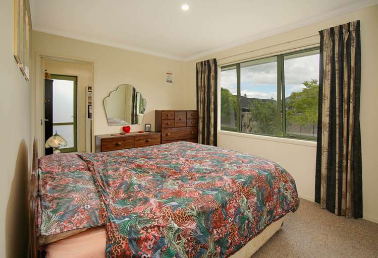 21 Woodstock Place Stoke_6