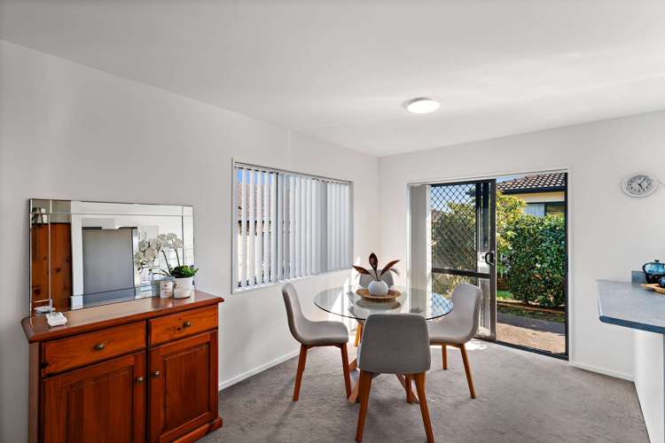 9/197 Royal Road Massey_11