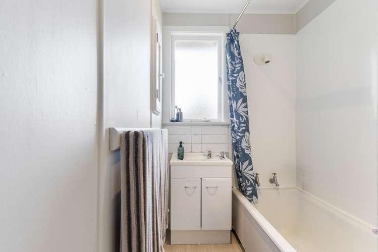 18 Solway Street Solway_12