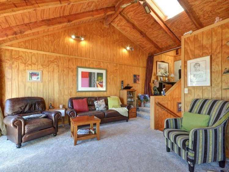 32a Mackinnon Terrace Fernhill/Sunshine Bay_5