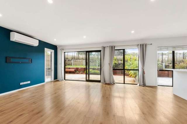 42 Accolage Boulevard Kumeu_3
