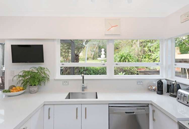 29 Bert Wilson Place Cockle Bay_2