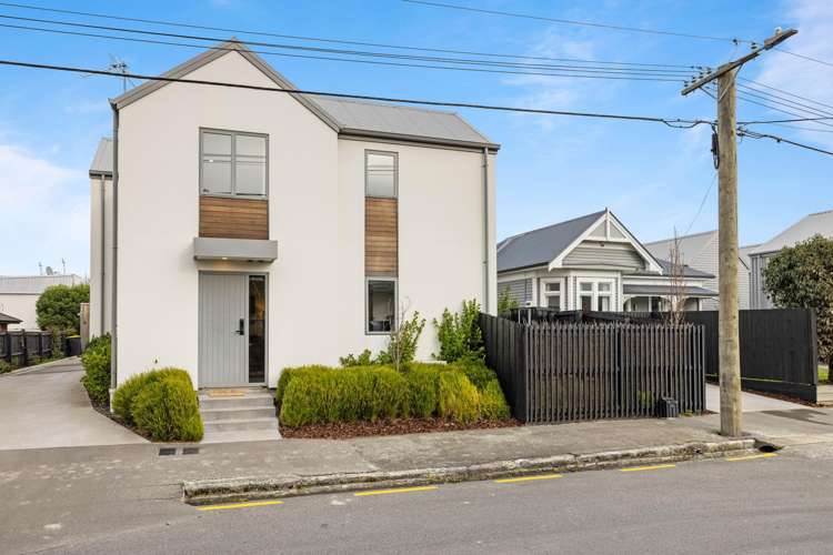 1/20 Hume Street Sydenham_13