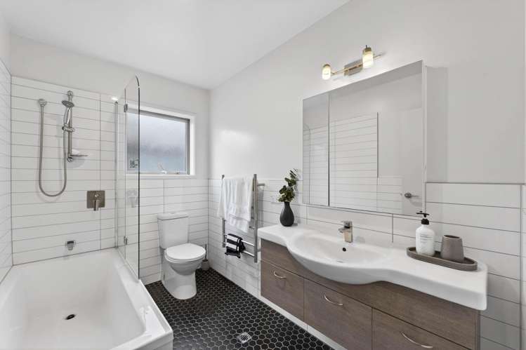 28/27 Powell Street Avondale_13