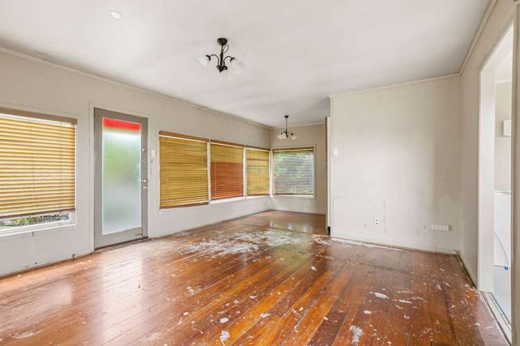 95 Vipond Road Stanmore Bay_15