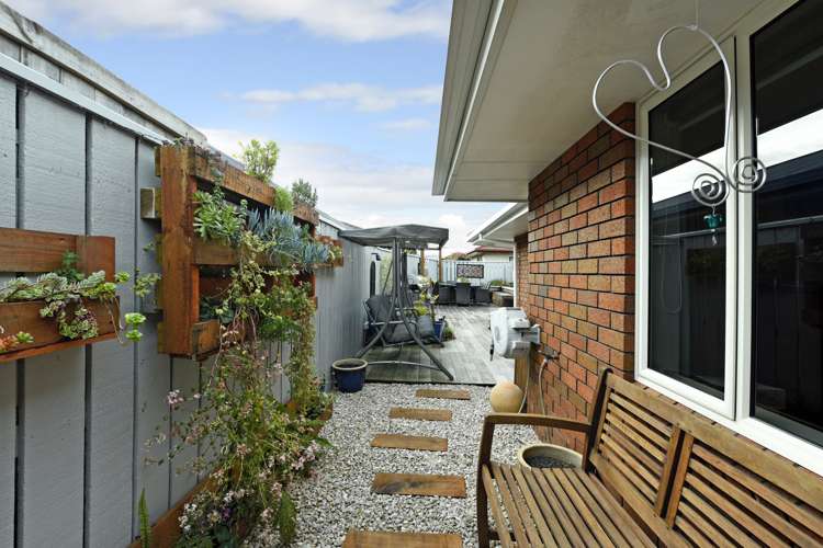 28 Coleridge Place Stoke_16