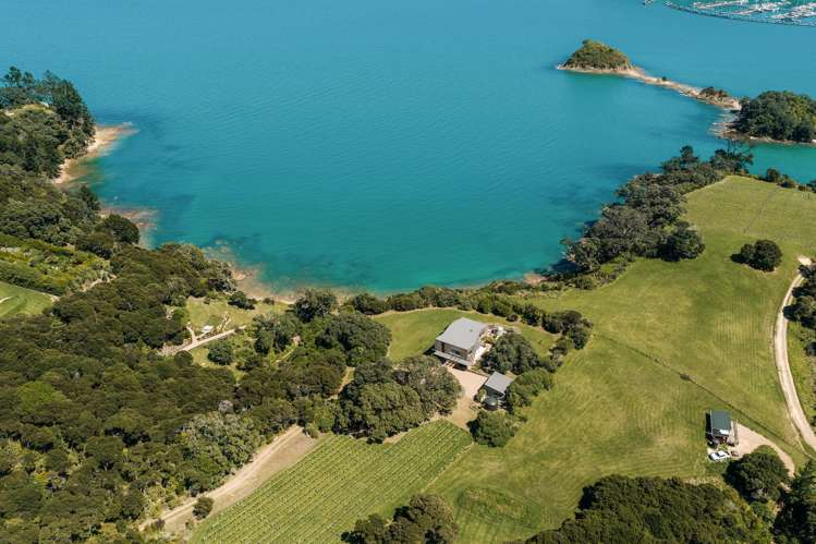 211A Te Whau Drive Te Whau_24