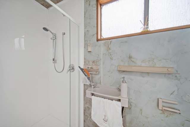 47 Frensham Crescent Woolston_4