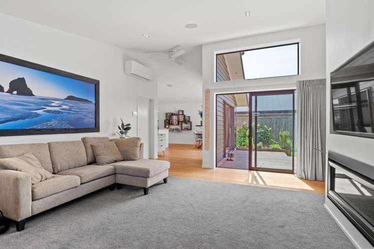 17 Howden Drive Jacks Point_16