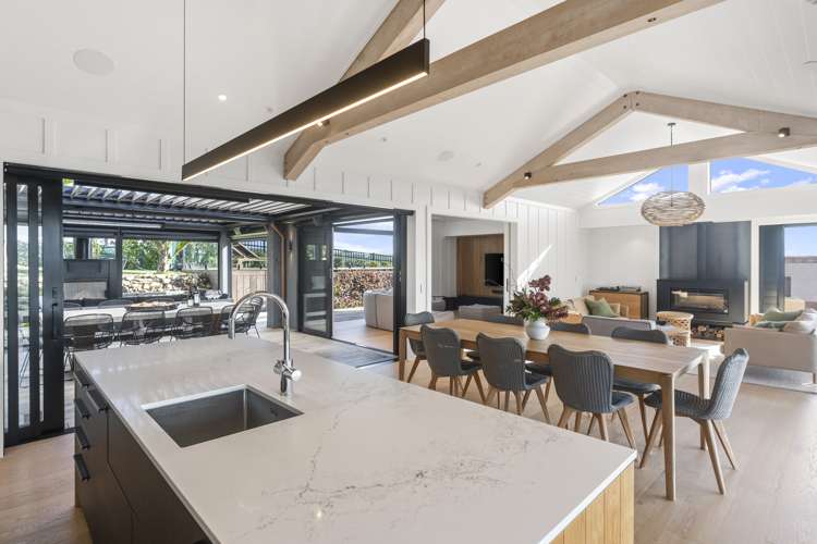 20 Marine View Road Onetangi_9