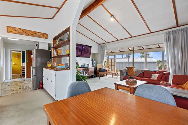 142 Welcome Bay Road Welcome Bay_11