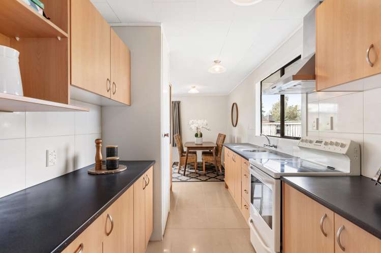 2 Ridgeway Road Pukekohe_11