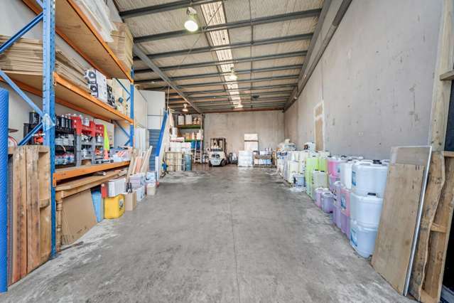 25 Paramount Drive Henderson_1