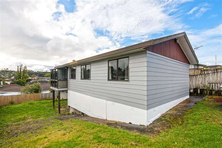 7 Halloran Place Massey_22