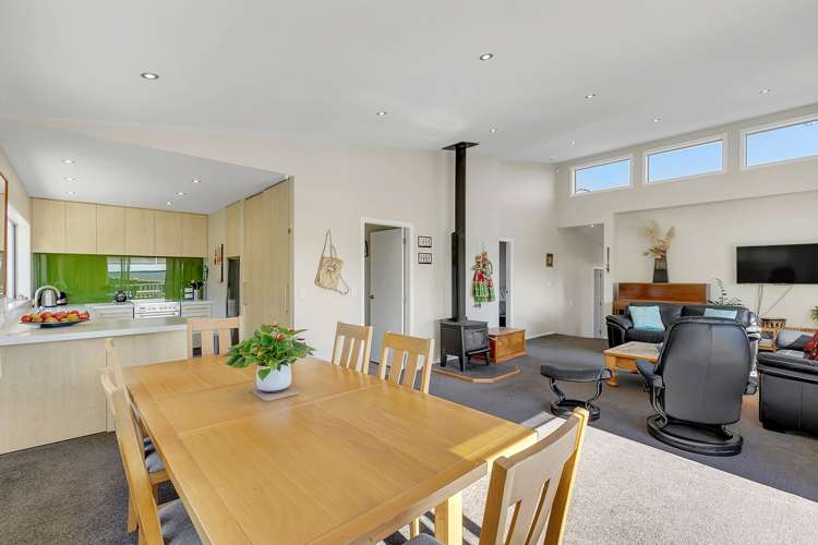 7 View Road Titahi Bay_7