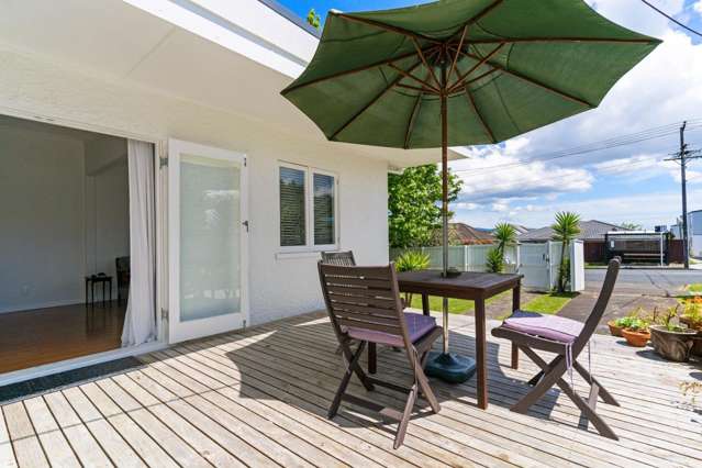 92 Astley Ave New Lynn_1