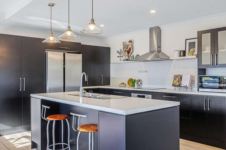 1 Franklin Drive_5