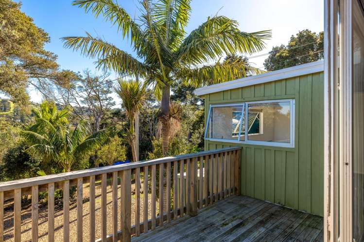 39 Whakarite Road Ostend_14