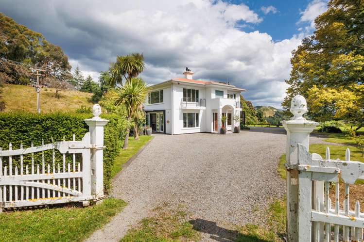 2136-2138 Pohangina Valley East Road Pohangina_23