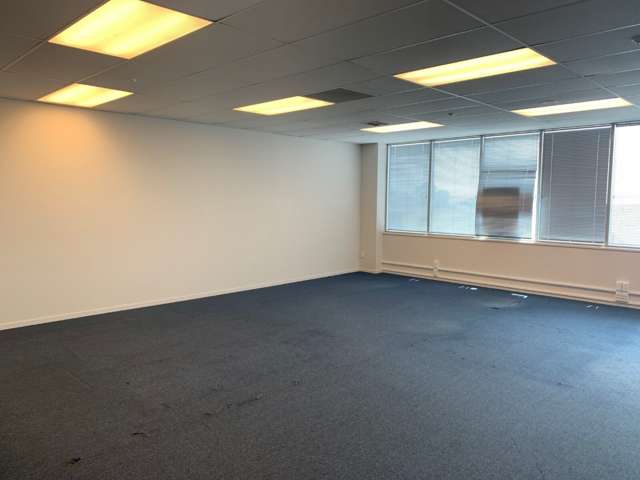 3/527A Rosebank Road Avondale_2