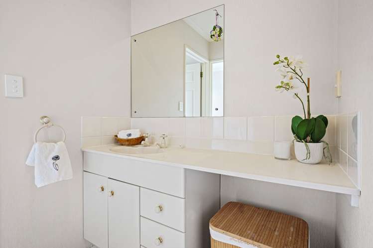 7 Lushington Place Huntington Park_19