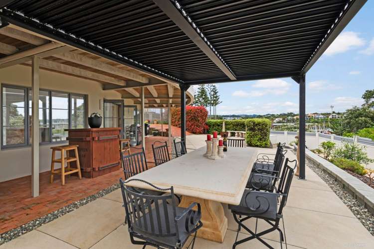 79 Pine Harbour Parade Beachlands_23