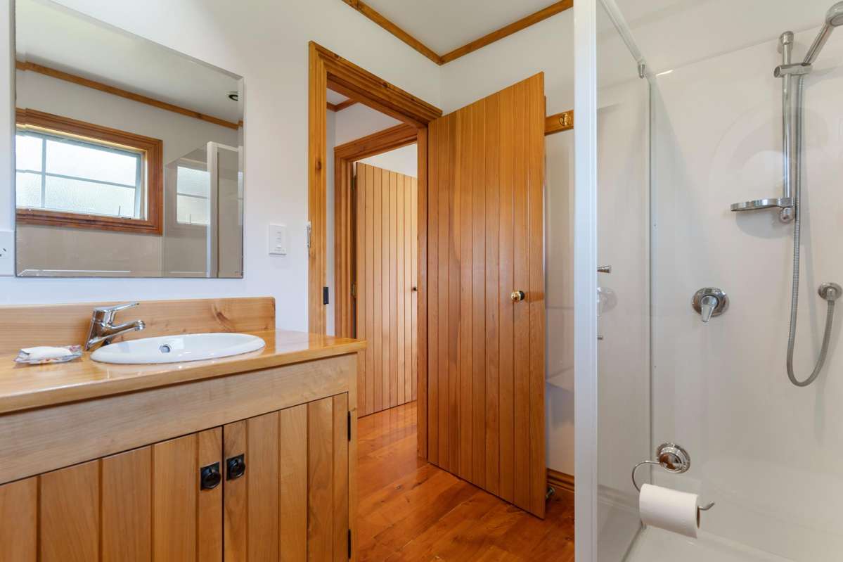 212 Flat Point Road_5