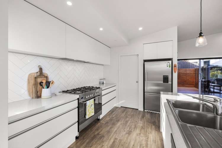 24 Robertson Street Raglan_9