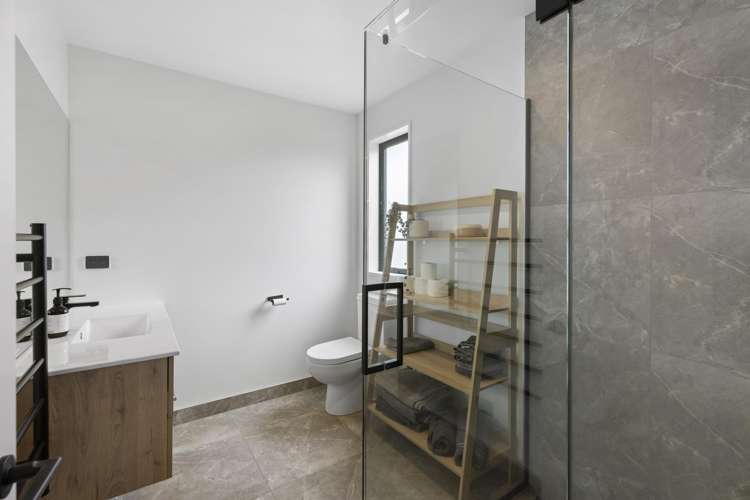 1136 Poyntzs Road West Eyreton_11