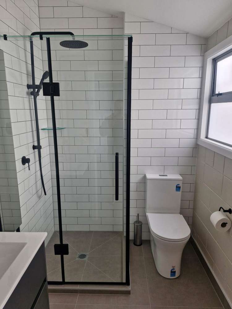 3/177 Shirley Road_5