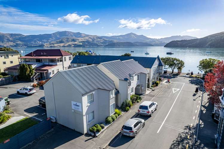 2e Church Street Akaroa_29
