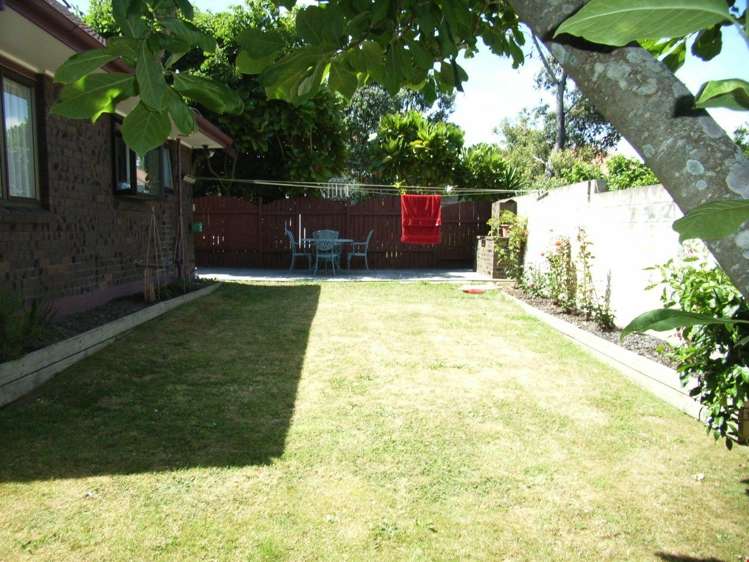 2/26 Cherry Road Bucklands Beach_6