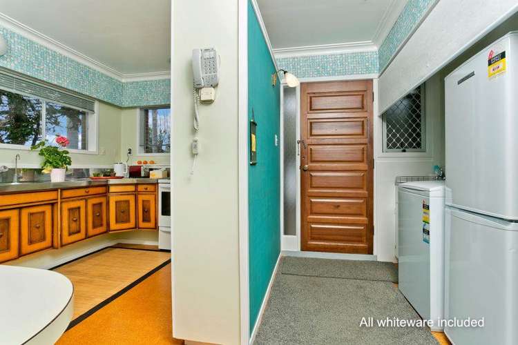 1/34 Lake View Road Takapuna_6