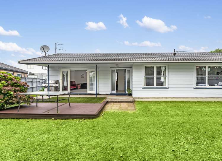 7 Barberry Lane Te Atatu Peninsula_17