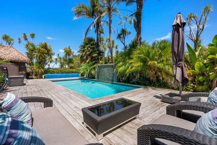 2/20 Gulf View Road Murrays Bay_17