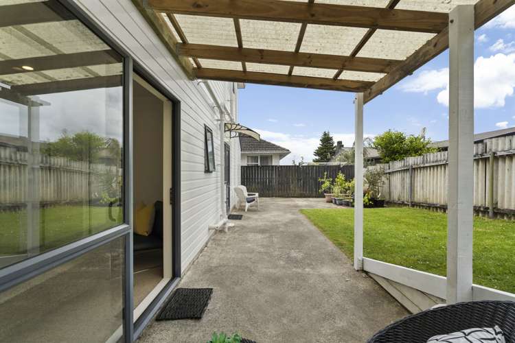 2/26 Blenheim Street Glenfield_24