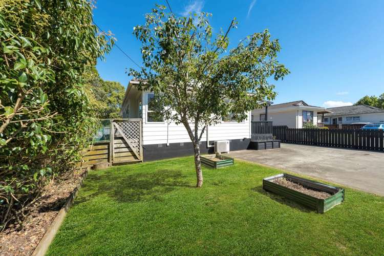 16 Glen Road Ranui_33