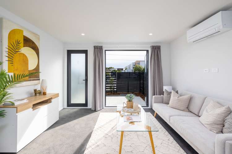 1/102 Ruskin Street Addington_2