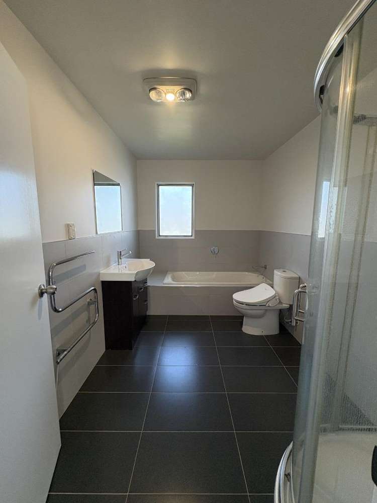 26 Pebble Beach Boulevard 11601_6