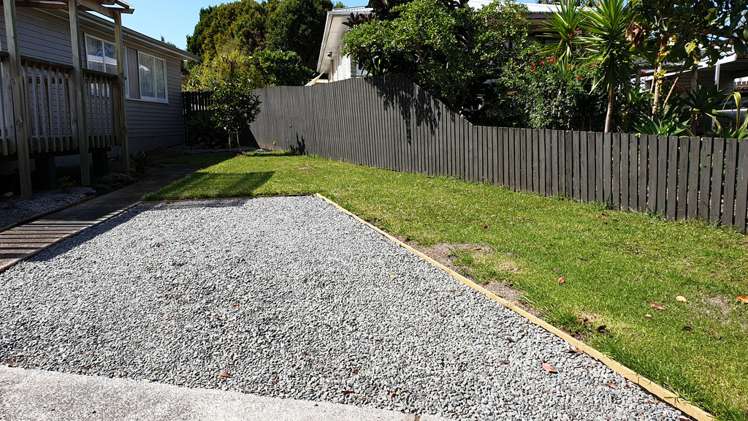 8 Orchid Place Te Atatu South_9