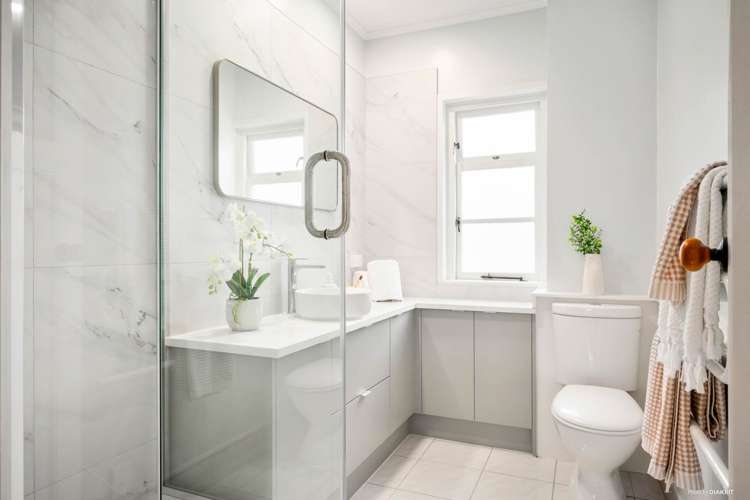 4/105 Tamaki Drive Mission Bay_11