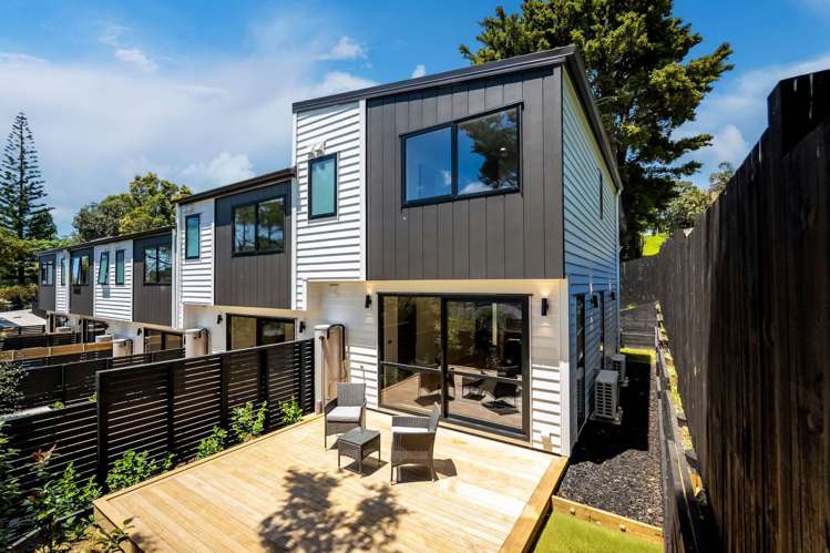 7/24 Beatrice Avenue Hillcrest_17