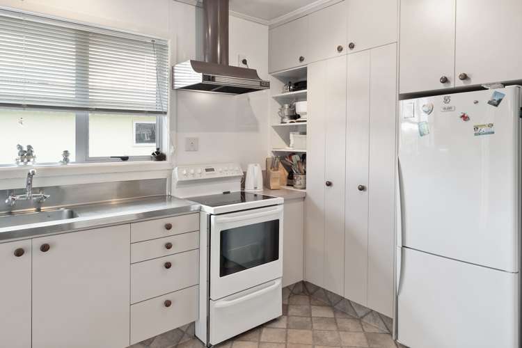 316 Seaview Road Stoke_5