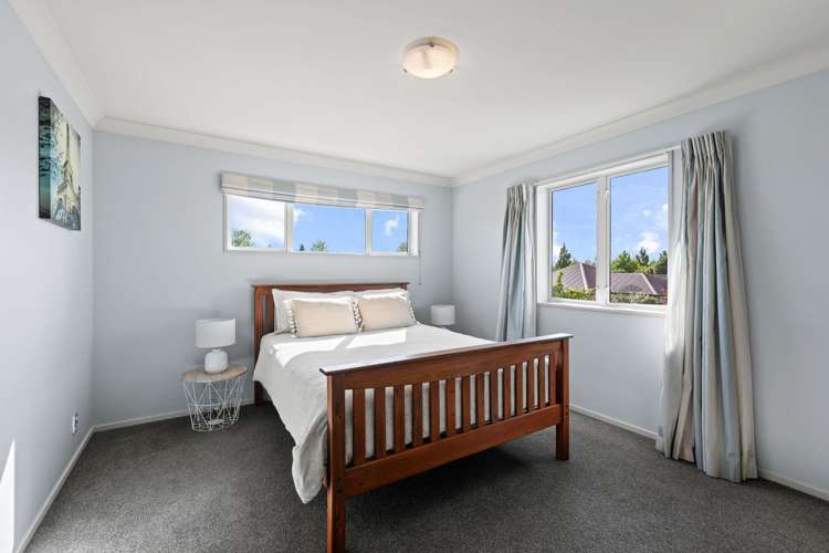 6 June Gardens Northwood_22